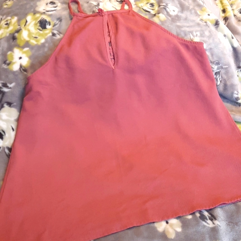 Top - Picture 3 of 3